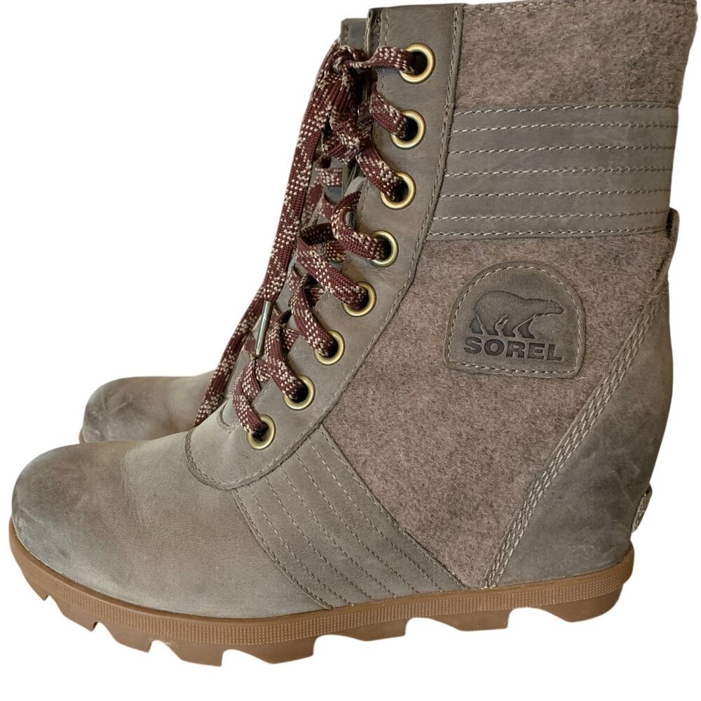 SOREL LEXIE WEDGE BOOTS WATERPROOF SUEDE & LEATHER HIDDEN WEDGE HEEL 9